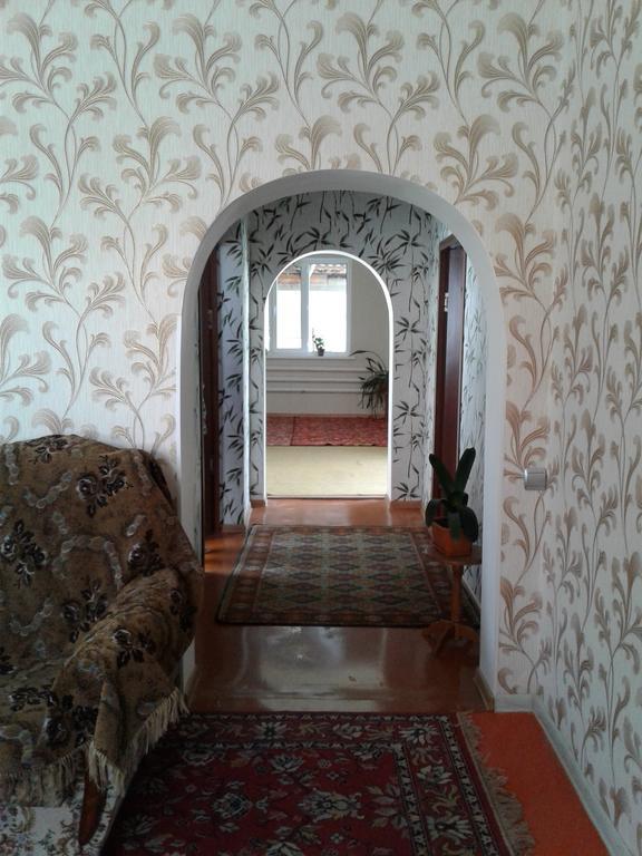 Guest House Semeynyi Karakol Eksteriør bilde