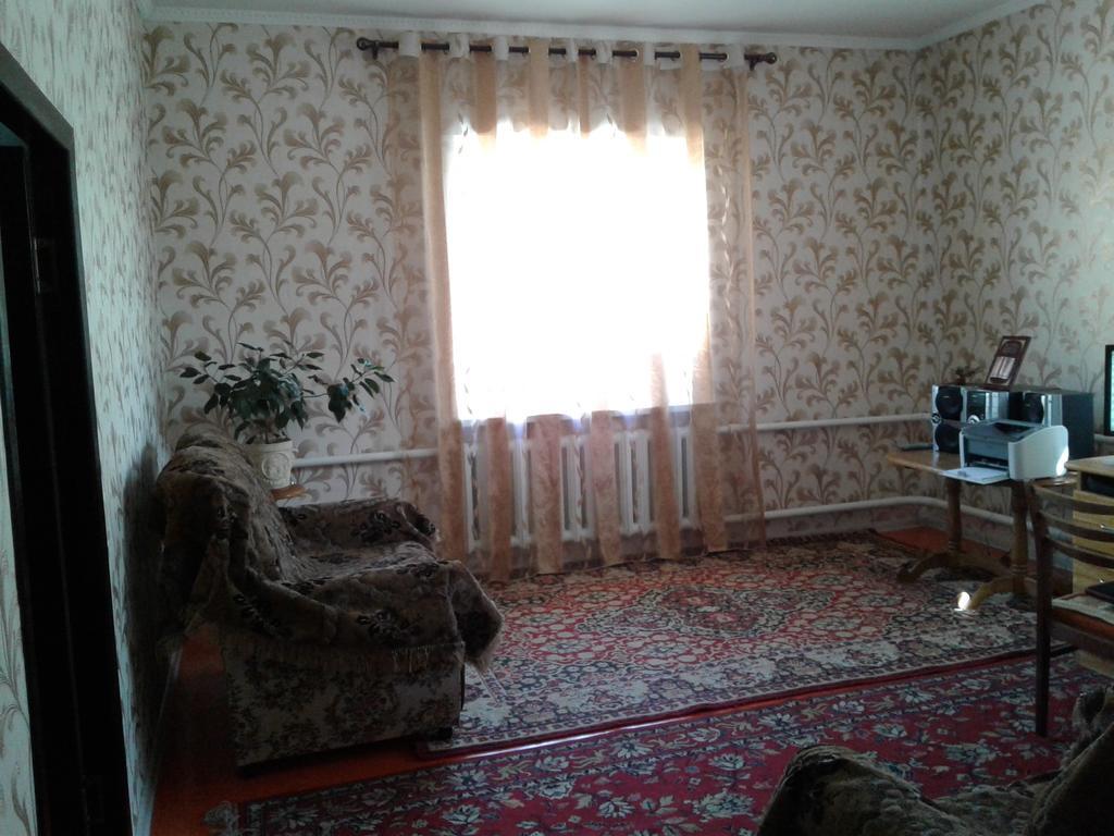 Guest House Semeynyi Karakol Eksteriør bilde